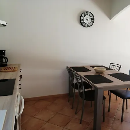 Chez Jules Et Odette Comigne