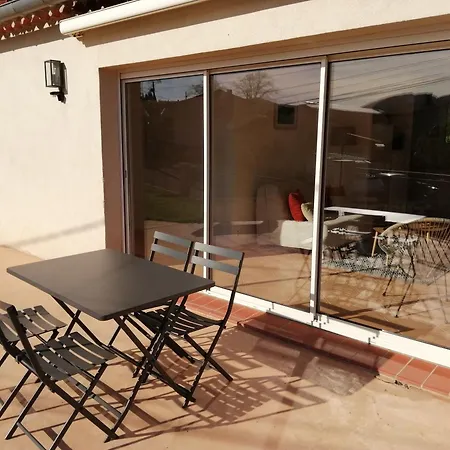 Chez Jules Et Odette Comigne