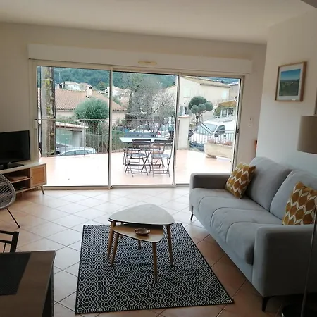 Chez Jules Et Odette *